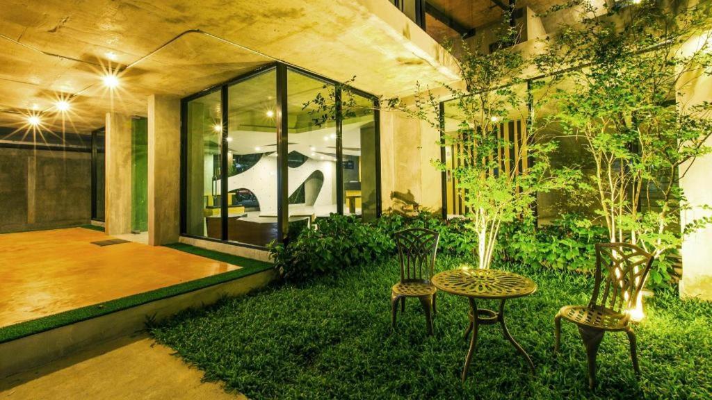 B2 Phuket Boutique & Budget Hotel Exterior foto
